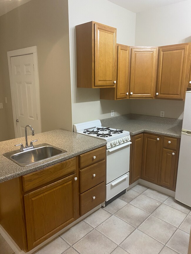 26 Tracy St Unit Tracy st, Rochester, NY 14607