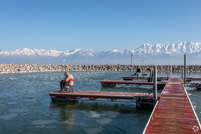 Saratoga Springs Marina is nearby Eagle Mountain, and offers residents a place to fish the day away.