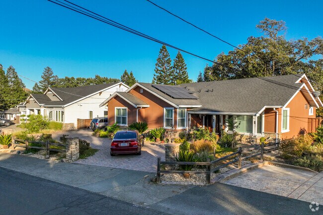 Ranch-style and modern homes mix with larger properties in Walnut Knolls.