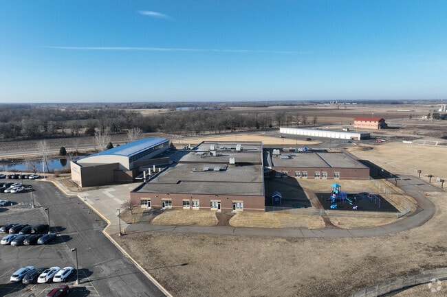 Oak Ridge Elementary School resides in northern Sartell.