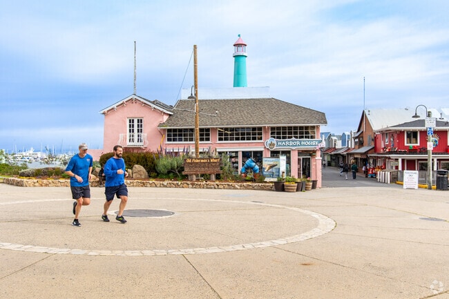 Monterey Vista residents are a short jog from the historic waterfront.