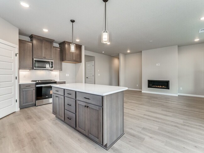 10703 NE 109th Way, Vancouver, WA 98662 - photo 5