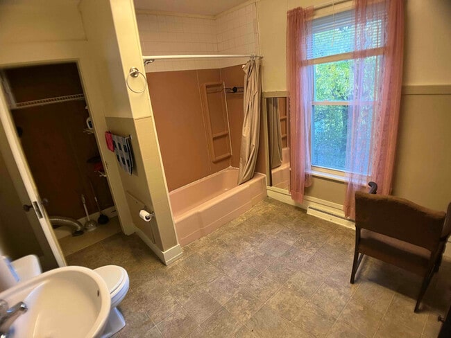 64 Elm St, Northfield, NH 03276 - photo 5