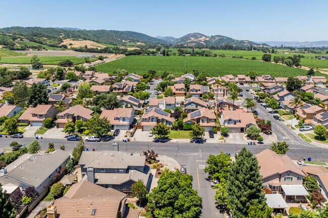 Springwood Estates is blessed with stunning views of vineyards.