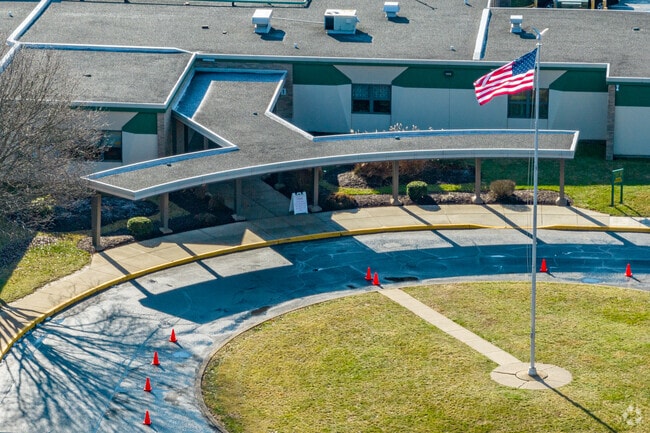 Find smiles, books, and a world of possibilities at Sunrise Estates Elementary School.