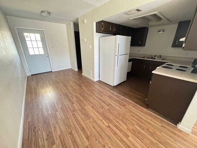 1203 Monroe Loop unit C, Killeen, TX 76543 - photo 4