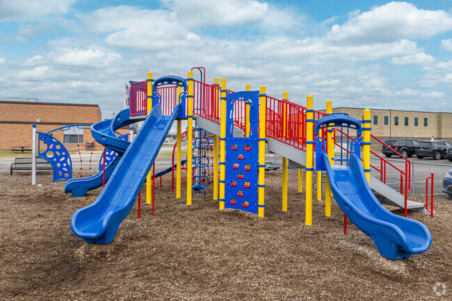 North Oakview Elementary School in Grand Rapids offers a great playground.