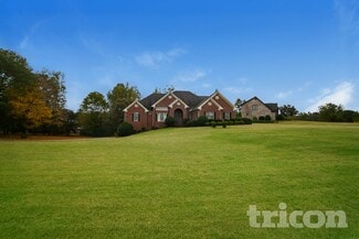 609 Kristen Ct, McDonough, GA 30252