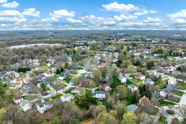 Kings Contrivance is a beautiful neighborhood in Columbia.
