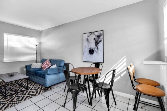 138 SW 5th Ct unit ID1354420P, Dania, FL 33004 - photo 2