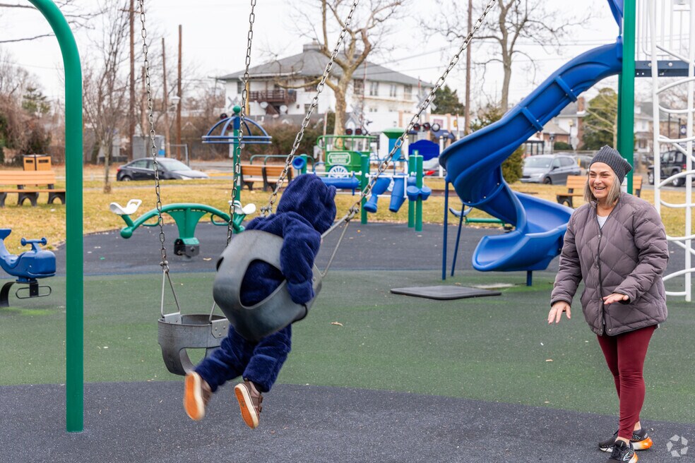 NH_Allenhurst_540124_P2_V1_BC_041124