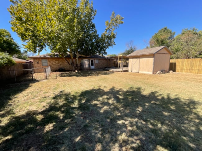 4715 Catalina Dr, Wichita Falls, TX 76310 - photo 2