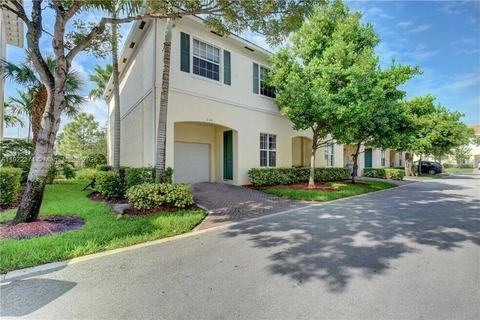 256 SW 6th Ct, Pompano Beach, FL 33060 - photo 1
