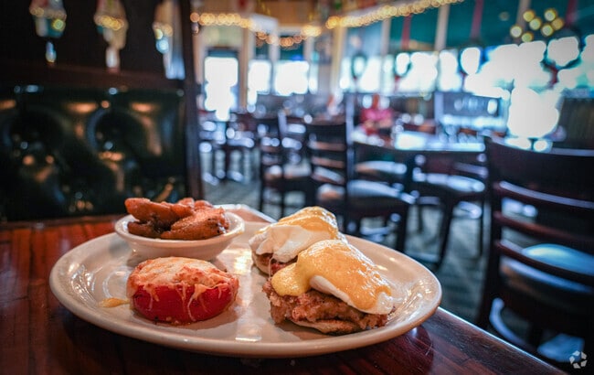 O'Toole's in Westover Hills offer has a great selection of quality food.