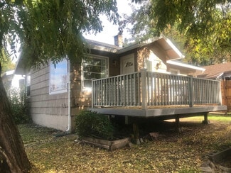 508 S Mcloughlin Blvd, Oregon City, OR 97045