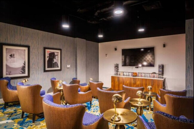 309 Vine St unit ID1292413P, Cincinnati, OH 45202 - photo 4