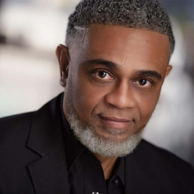 Darrel Rowie
