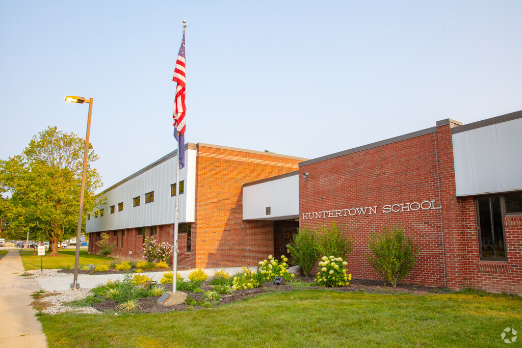 Huntertown Elementary School, Huntertown In Rankings & Reviews - Homes.com