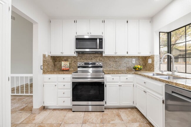 2 Summerset, Irvine, CA 92603 - photo 3