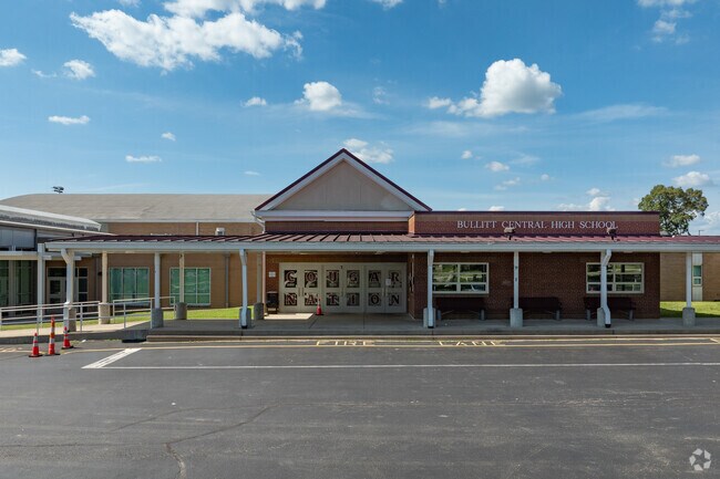 Bullitt Central High School has 1,363 students in grades 9-12.