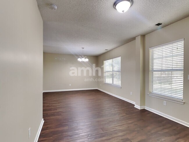 405 White Bluff Ct, Moncks Corner, SC 29461 - photo 5