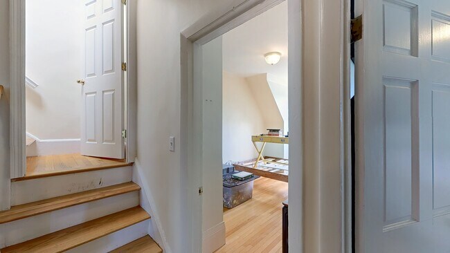 1400 Beacon St unit 4, Brookline, MA 02446 - photo 7