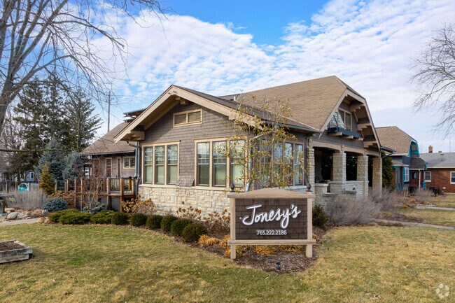 Many would argue that Jonesy's is the finest restaurant in all of Connersville.