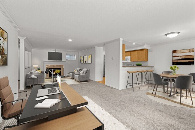 Yarrowood Highlands, Bellevue, WA 98004 - photo 2