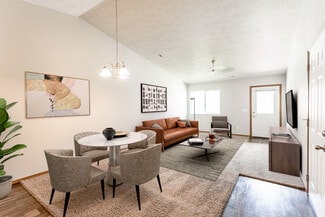 2501 E Augusta St, Brandon, SD 57005