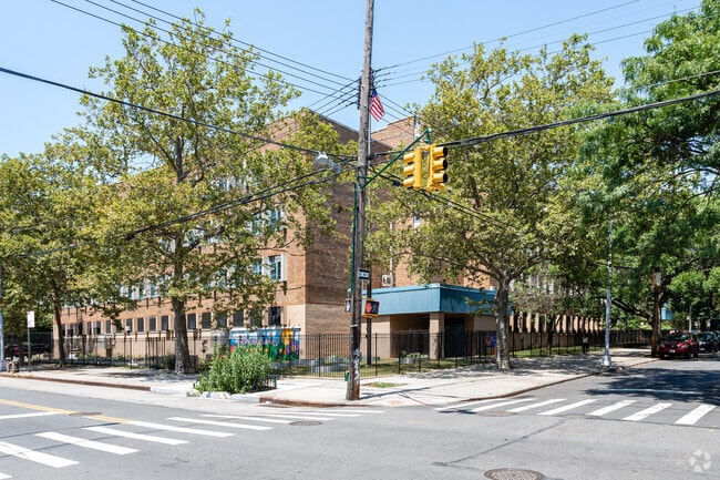 Vista Academy is a public School located in Brooklyn, NY.