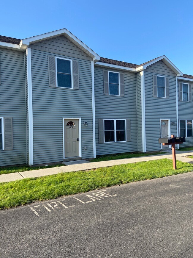 204 Betsinger Rd unit 63, Sherrill, NY 13461 - photo 2