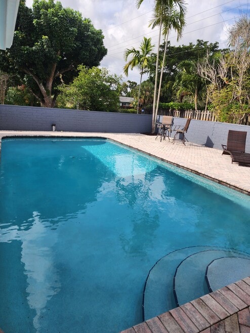 465 S Fig Tree Ln unit a, Plantation, FL 33317 - photo 1