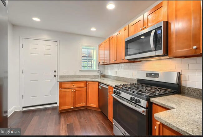 930 Washington Blvd, Baltimore, MD 21230 - photo 4