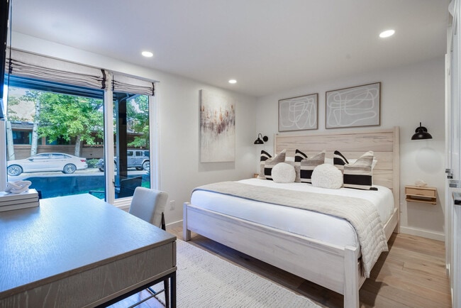 800 S Mill St unit ID1030154P, Aspen, CO 81611 - photo 2