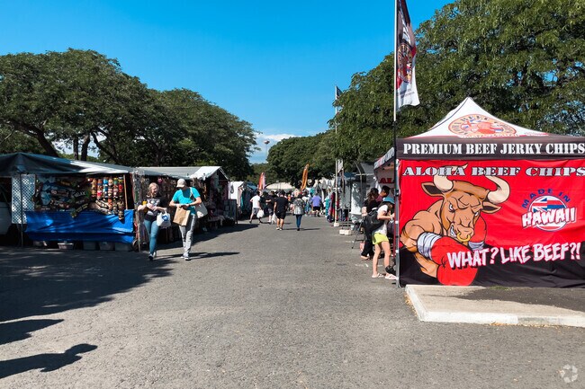 The Swap Meet at the Aloha Stadium gives home to many local artisans and vendors.