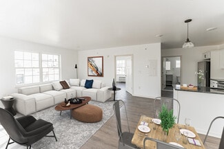 7105 Ridge Ave, Philadelphia, PA 19128