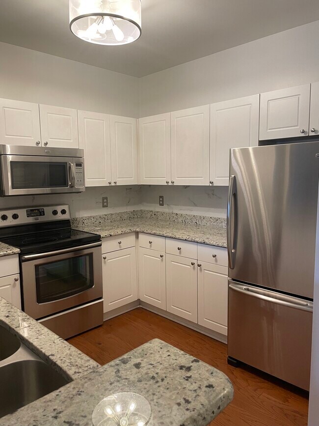 4551 Strutfield Ln unit 4106, Alexandria, VA 22311 - photo 4