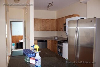 120 Gladstone St Unit 3, Boston, MA 02128