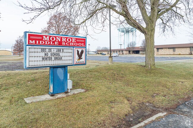 Monroe Middle School is a highly rated school in Wheaton.