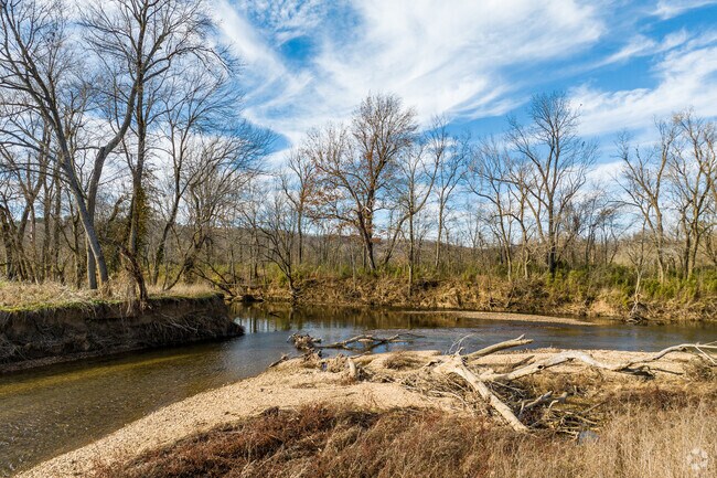 Residents can easily enjoy outdoor activities including kayaking on the Illinois River.