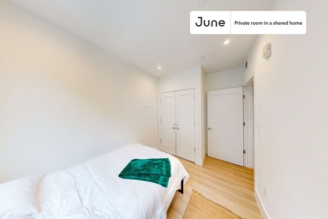 2147 P St NW unit D, Washington, DC 20037 - photo 2