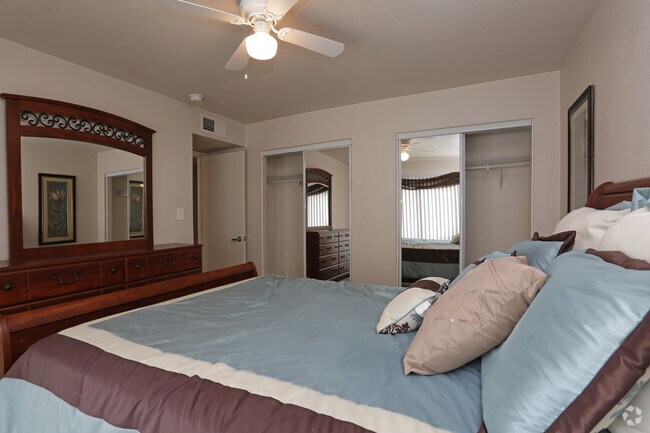 Partenza on Highland, Phoenix, AZ 85014 - photo 6