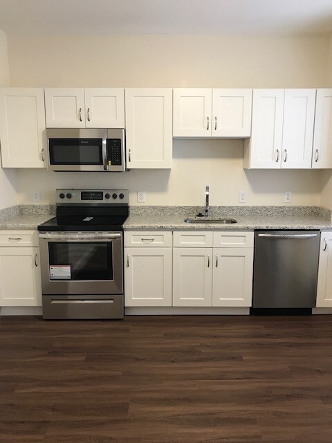 96 Linden St unit 1A, Allston, MA 02134 - photo 2