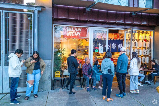 Mujiri Nigiri in Paradise Park attracts food lovers and is wildly popular with locals.