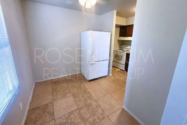1726 E 6th Ave, Mesa, AZ 85204 - photo 3