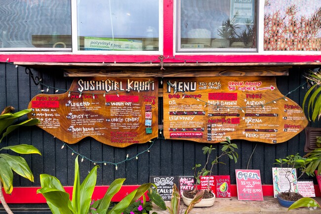 Kilauea’s Sushi Girl is known for its legendary sushi burritos, generous portions, and a menu that celebrates local seafood.