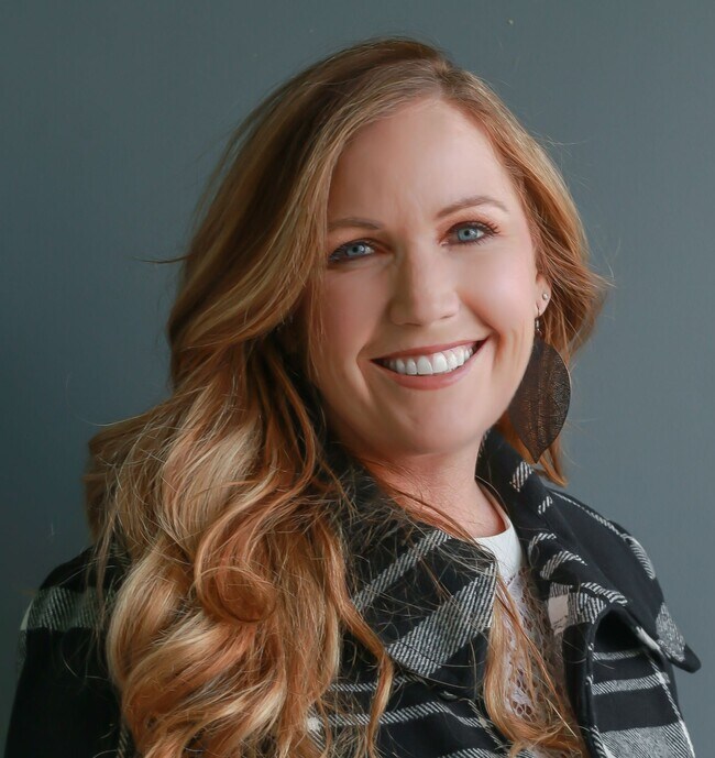 Tara Hughes