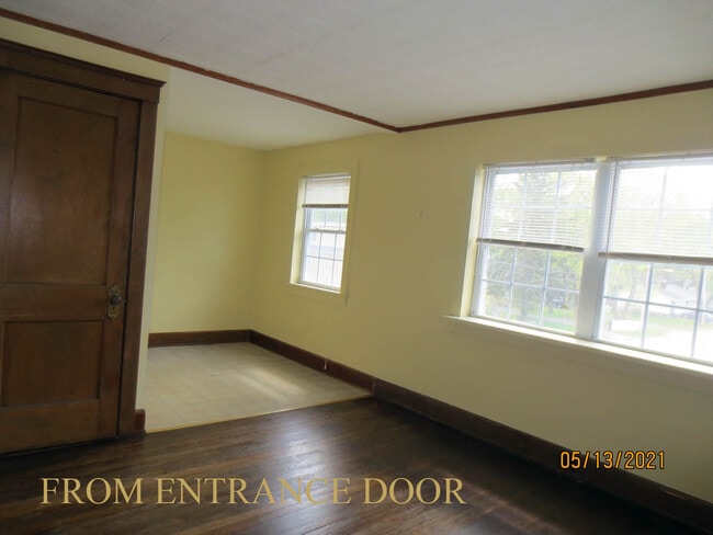 1 Page St unit 1 Page, Bath, ME 04530 - photo 3