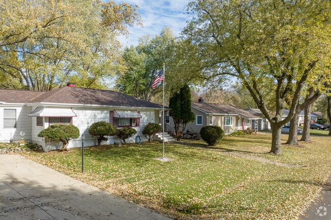 Modest homes keep Lakeland Park affordable and welcoming to new McHenry residents.