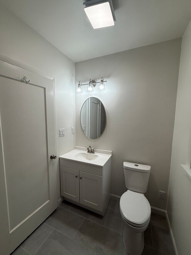 1114 Capuchino Ave, Burlingame, CA 94010 - photo 5